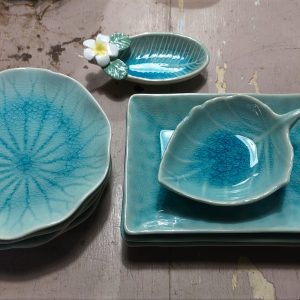 Pieni lautanen keramiikkaa – turkoosi lasite