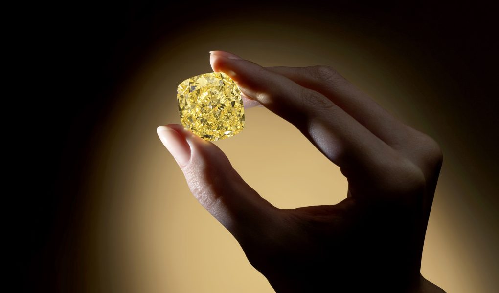 rumeni diamant