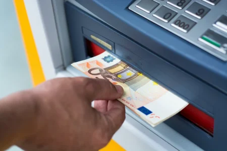 Funkcija bankomatov