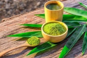 Matcha ali Hojicha: odkrijte, kateri japonski čaj je pravi za vas in kako izbrati idealnega za vaše potrebe
