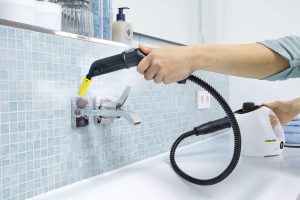 skrivnosti popolne čistoče kopalniških ploščic brez kemikalij!
