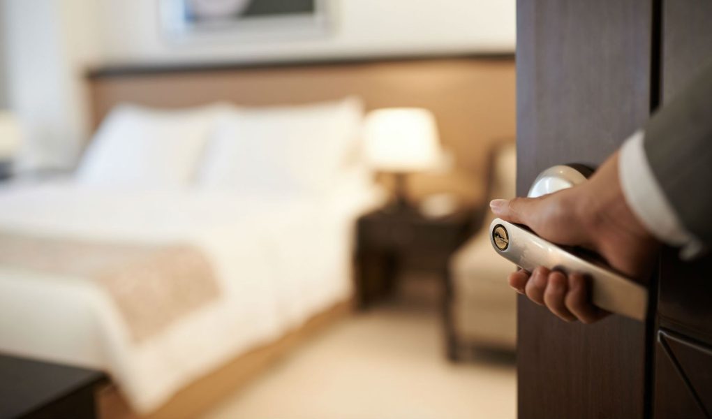 Skrivnost popolnega čiščenja: kako spremeniti svoj dom v petzvezdični hotel