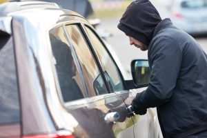 Kako prevarati tatove: učinkoviti nasveti za zaščito vašega avtomobila