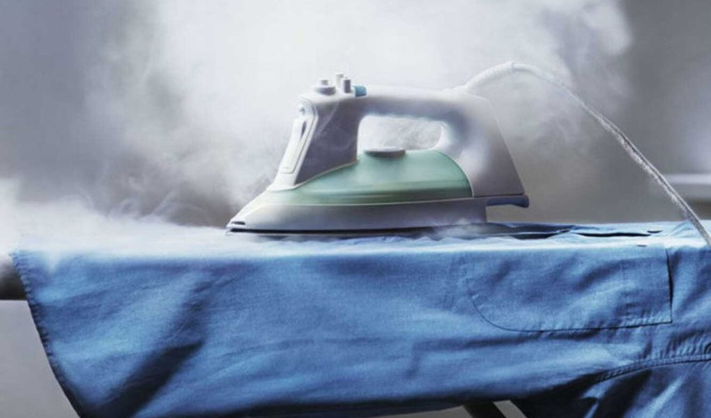 Kako odstraniti madeže od likalnika na oblačilih: najboljši trik za šivanje