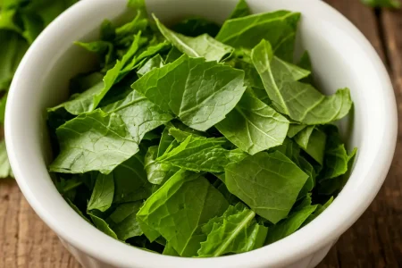 Gnojilo za zeleno travo: 5 razširjenih zmotnih predstav in 1 preverjen recept
